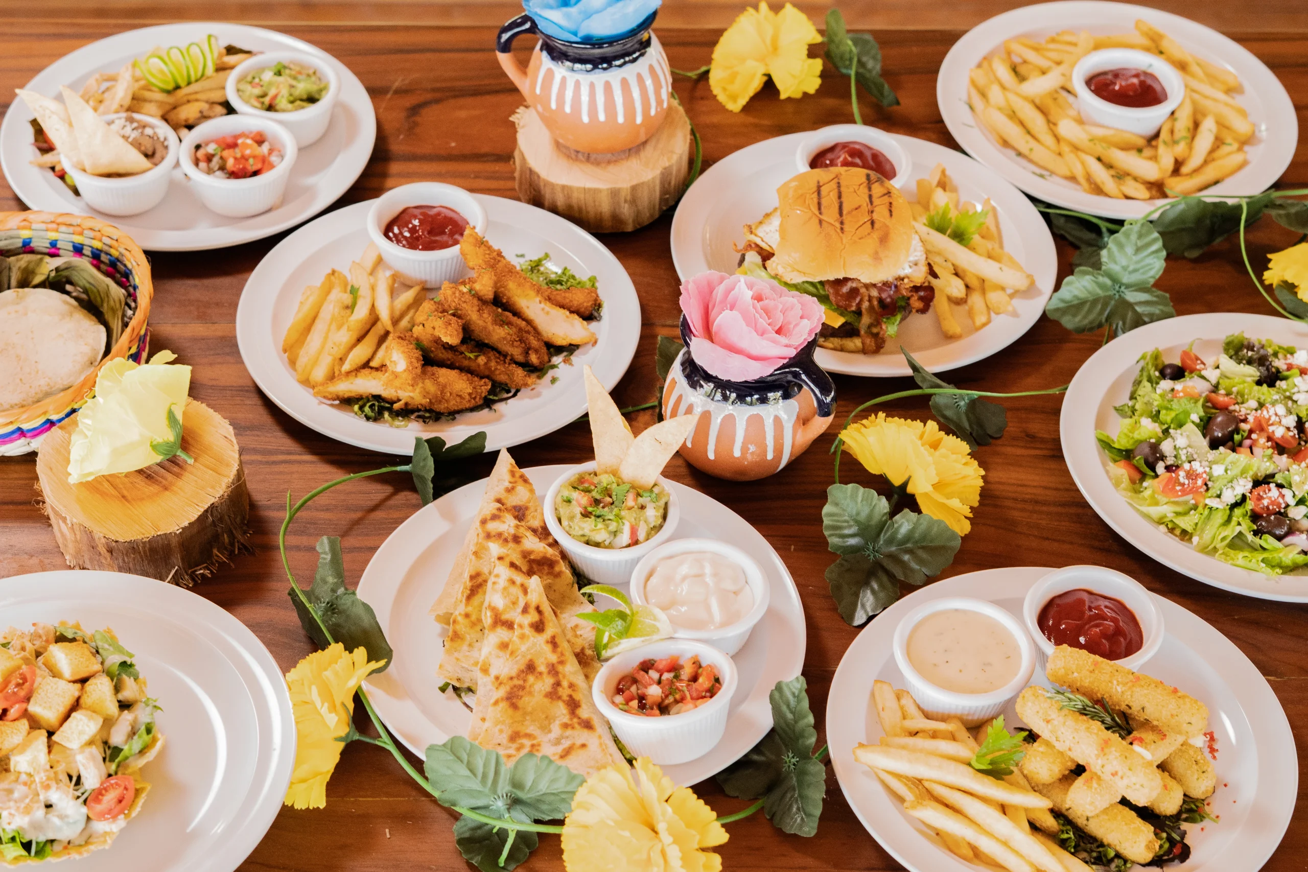 Unlimited beachfront buffet at KUZÁ Deluxe Pass