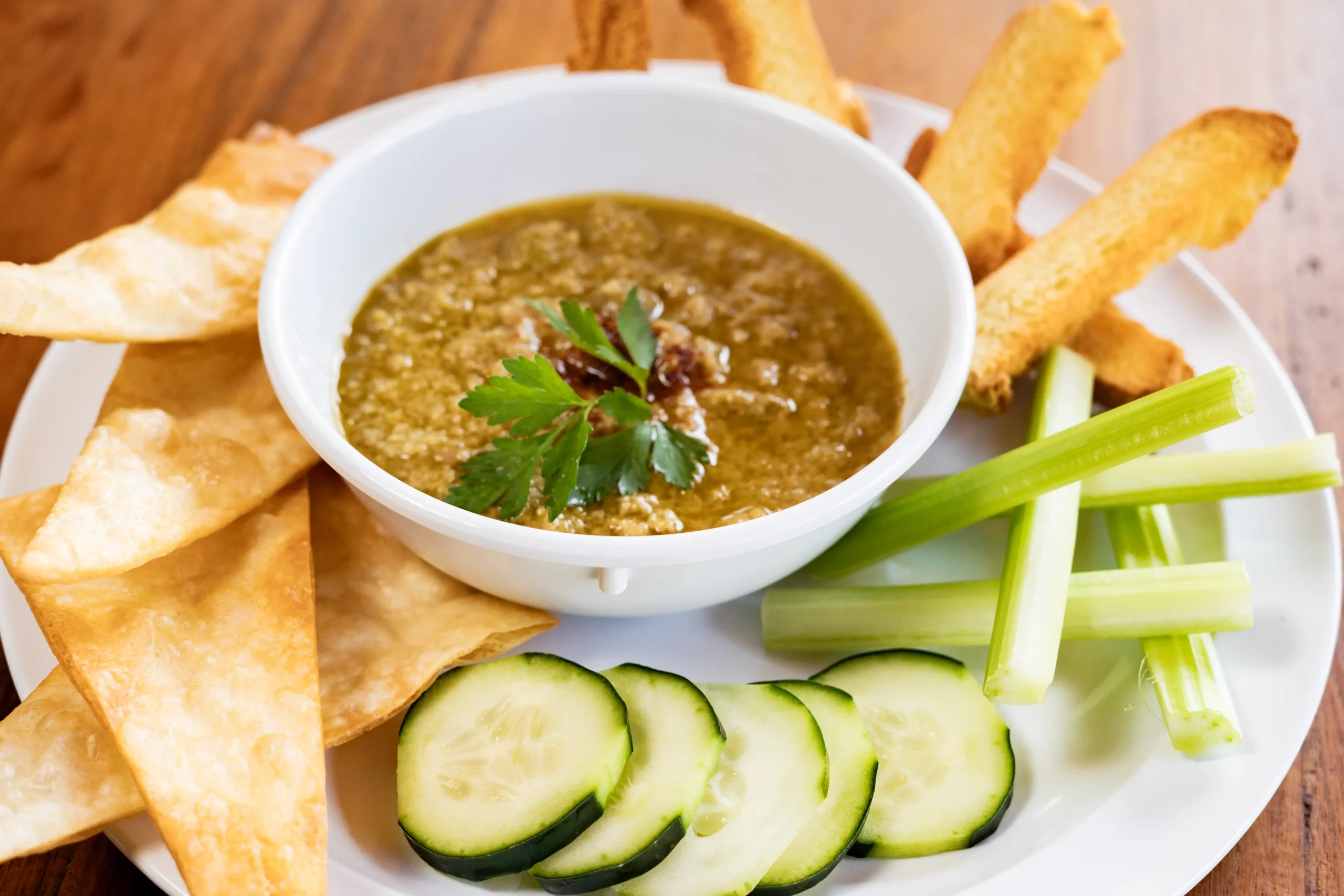 Buffet lunch with Mexican and international cuisine at KUZÁ VIP Pass